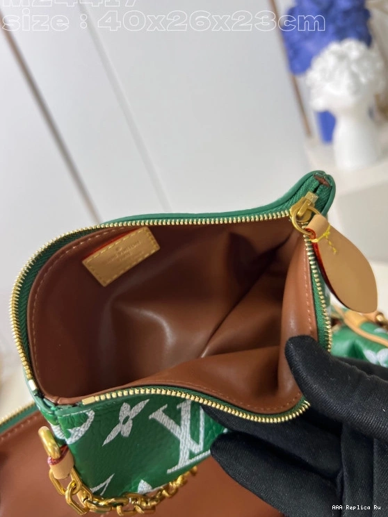 AAA Pruses Bags 40 Louis Vuitton SPEEDY 0810
